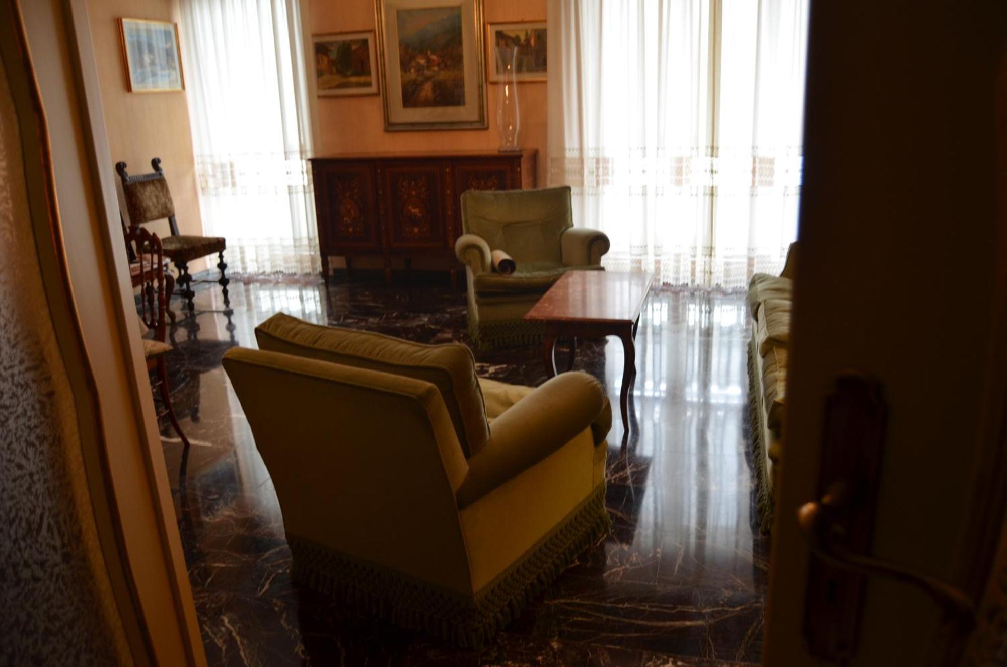 Eleganza Vicino Al Centro Di Apartamento *